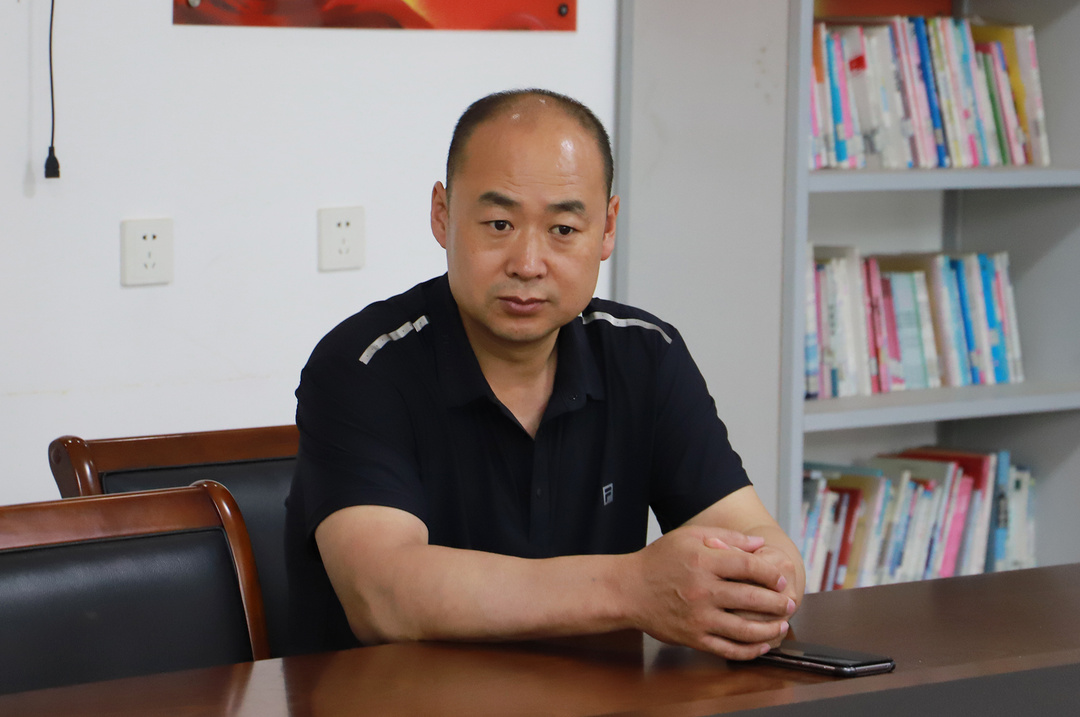 李晓亮也就我县疫苗接种工作进行了安排部署.