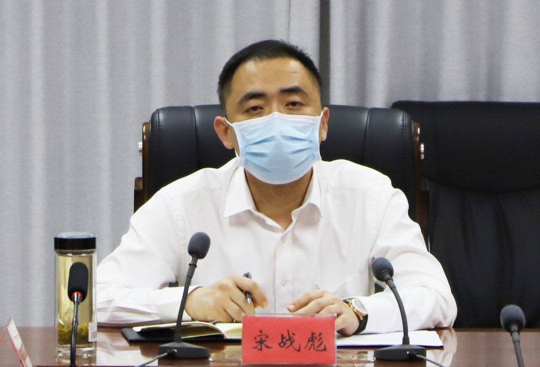 涞水县组织收听收看全国深化放管服改革着力培育和激发市场主体活力