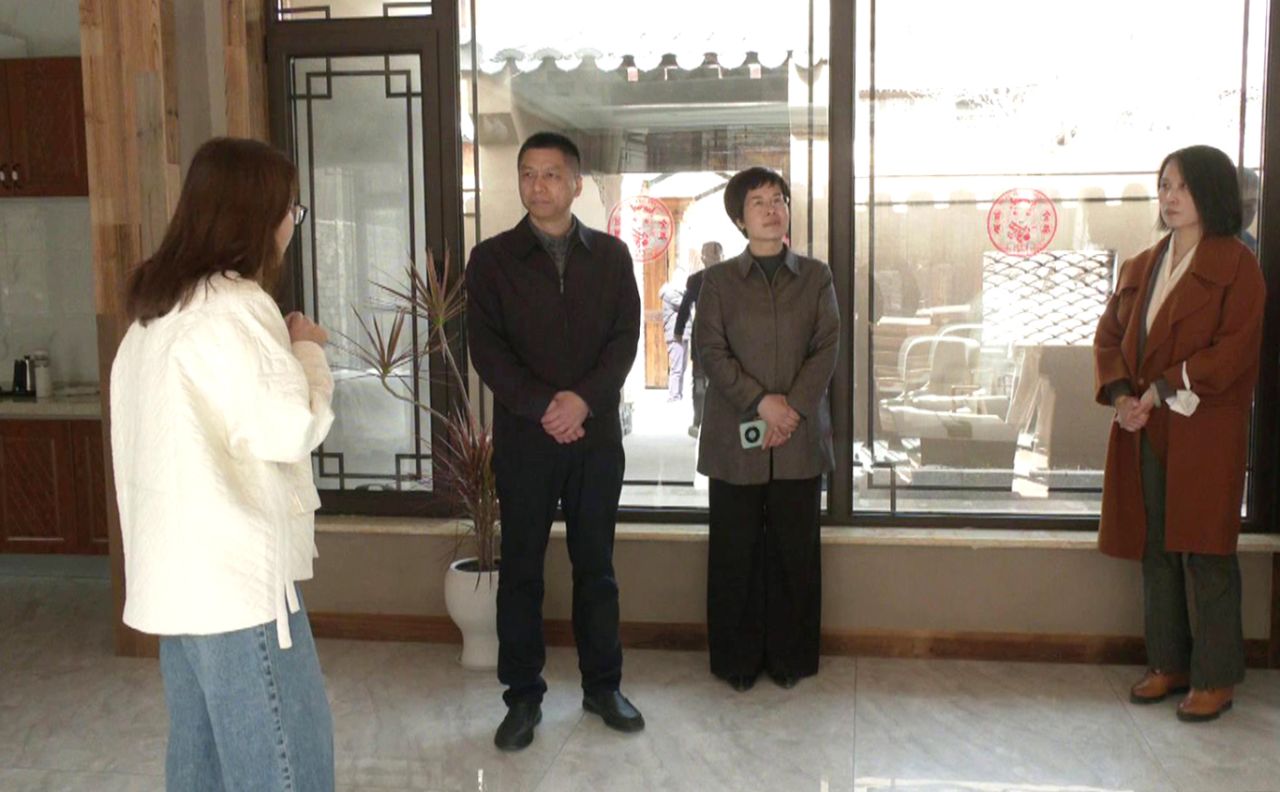 中国老龄科学研究中心主任高成运一行到涞水县调研